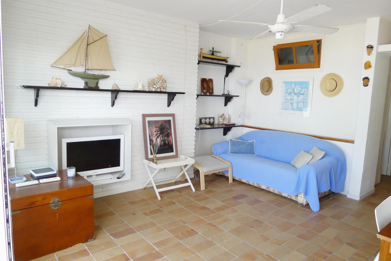 Fragata Beach Seaview Σίτζες Εξωτερικό φωτογραφία