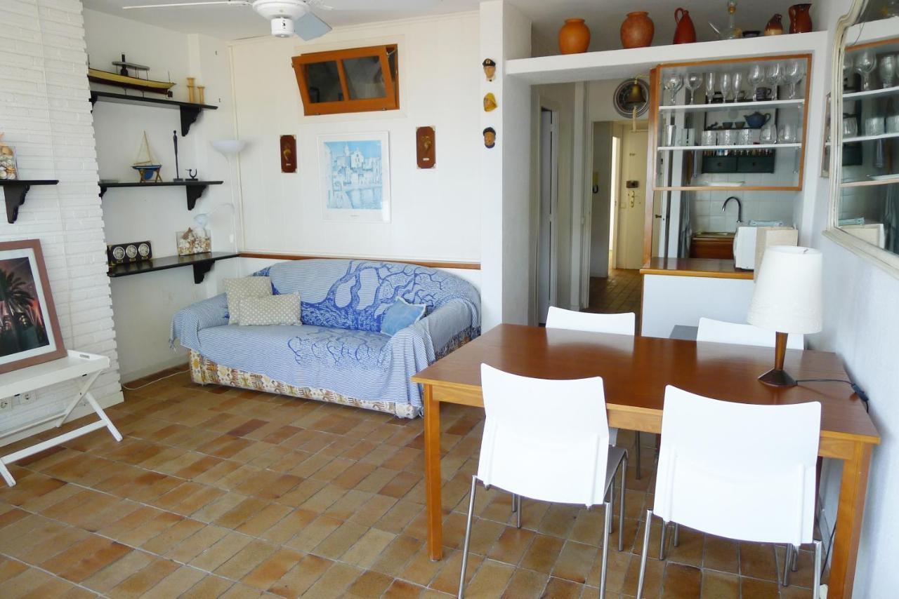 Fragata Beach Seaview Σίτζες Εξωτερικό φωτογραφία